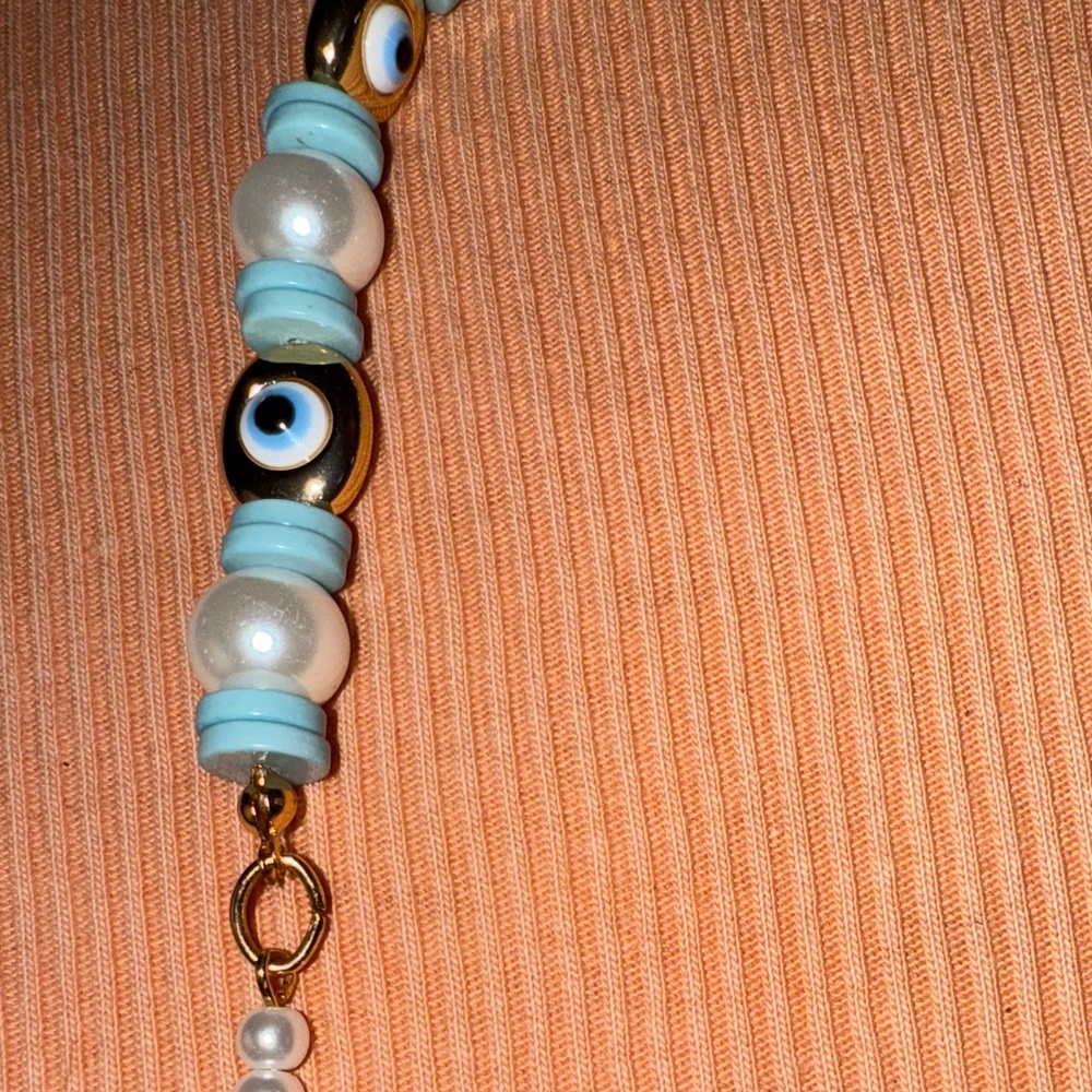 Lindsay beaded necklace, evil eye - Picture 9 of 10